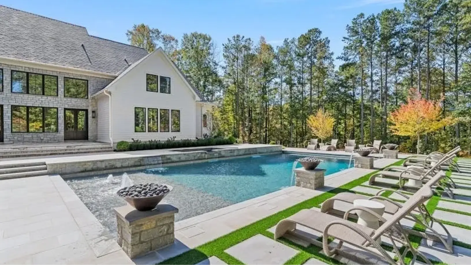 Hawks Ridge Masterpiece - Dan Skelton Designs